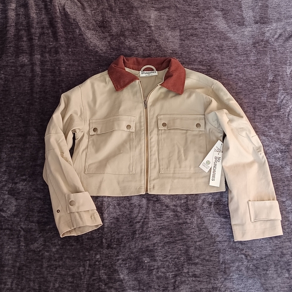 No Boundaries Jackets & Blazers - NWT No Boundaries Cropped Beige/Brown Collared Zip Jacket Womens size: S(4-6)